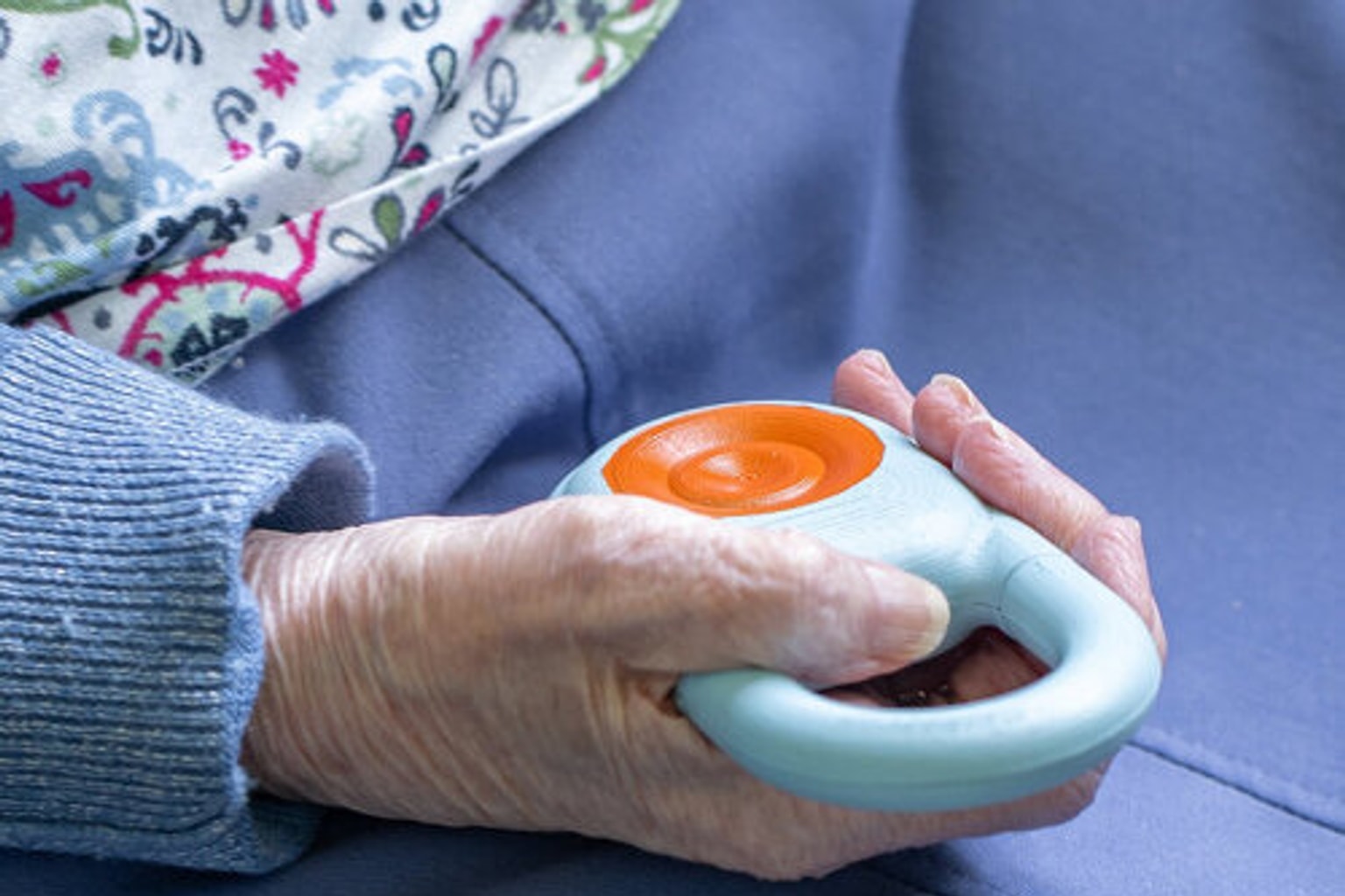 Futurewave's Kando Wearable System Aims to Reshape Elder Care Facilities