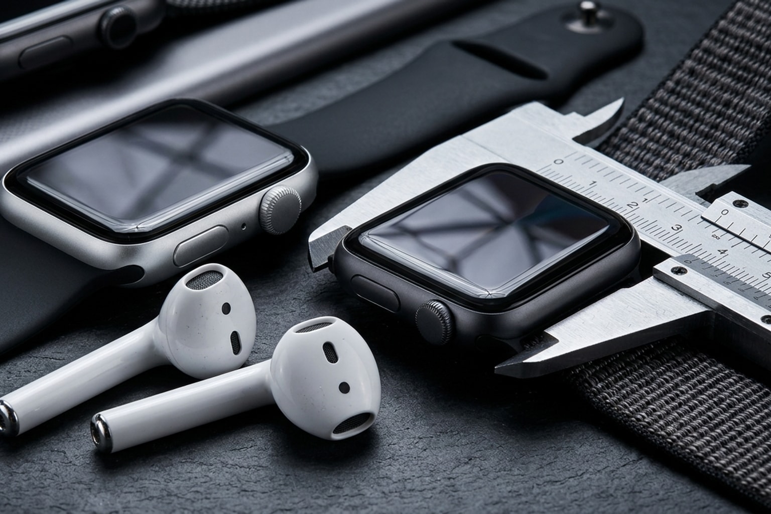 Father's Day Apple Deals: AirPods and Apple Watch Hit Record Lows