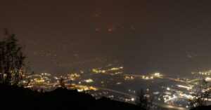 Canadian Officials Criticize Facebook Amid Wildfires Despite News Ban