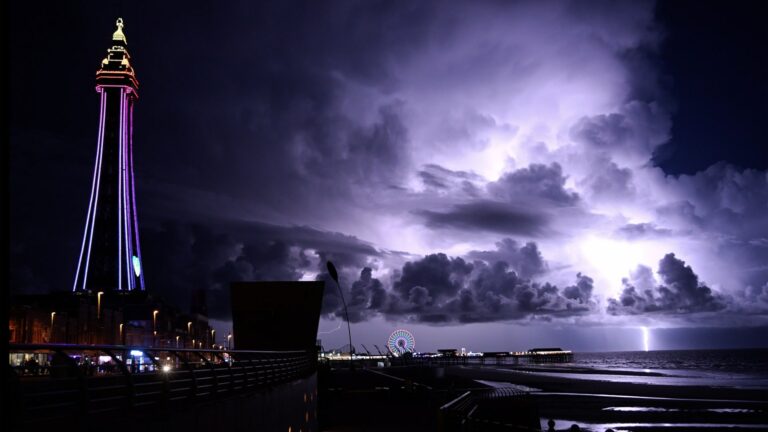 25th august lightning storm blackpool 840182970.jpg