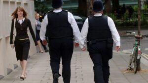 Met Police Orders 5,000+ Plus-Size Trousers Amid Officer Weight Gain