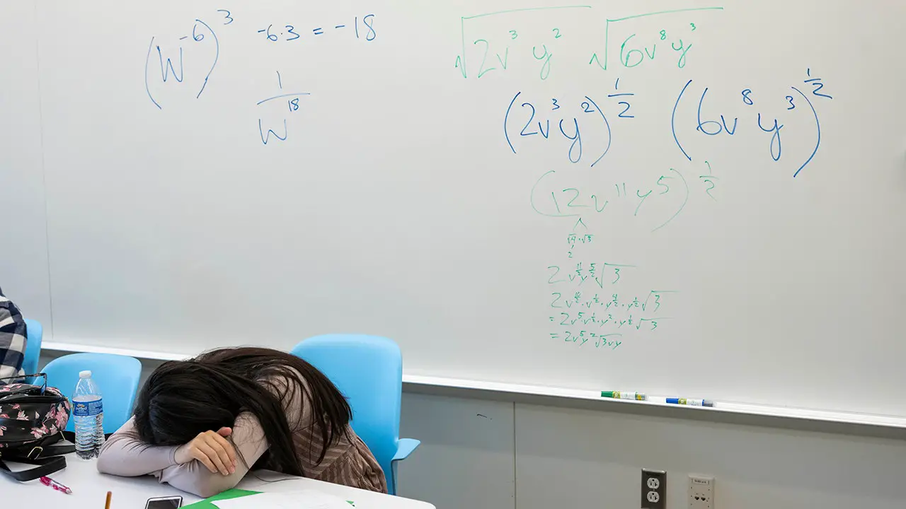 College Students Struggle with Basic Math, Pandemic Blamed for Stagnation