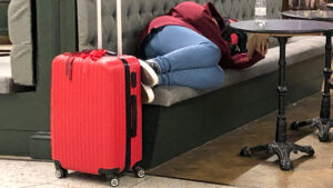 Calls for Resignation as Travel Chaos Strands Holidaymakers, Cancels 2,000 Flights