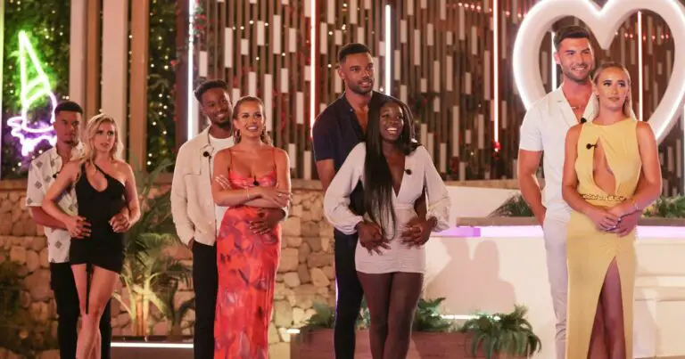 Love Island UK Couples Still Together6.jpg