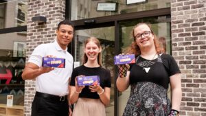 Brits Overcome ‘First Day Nerves’ at Work in Two Weeks