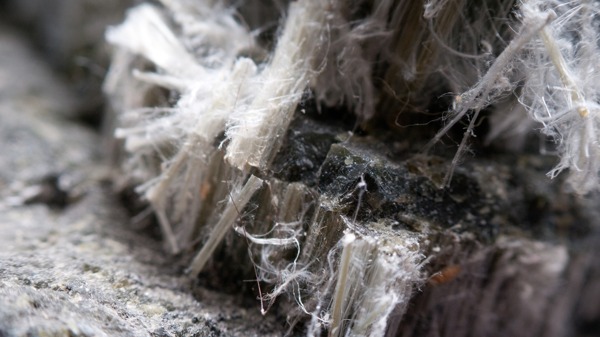 UK’s Asbestos Ban: Facts and Timeline