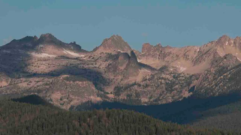 Sawtooth Mountains.jpg