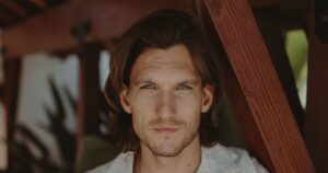 🔥 Scott Michael Foster Spills on ‘Greek’ Revival: Catch Up with His Role!