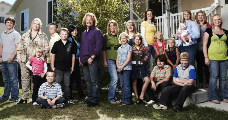 Sister Wives Family A Guide to All of Kody Browns Spouses and Children.jpg