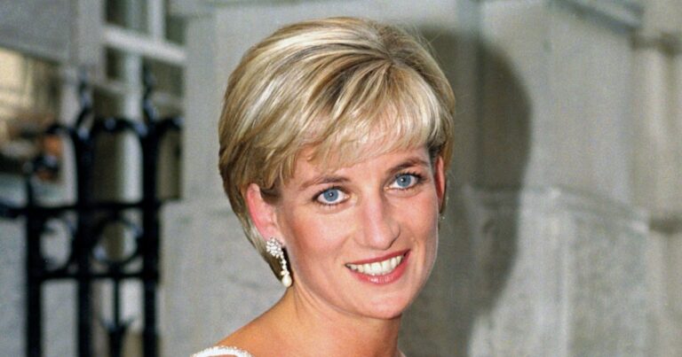 The Crown Producers Were Careful About Filming Princess Diana Death 3.jpg