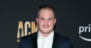 Zach Bryan Unveils 2024 ‘Quittin Time Tour’ Across Country