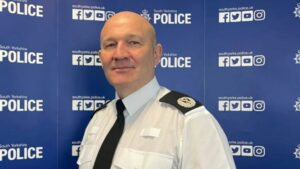 🕵️‍♂️ Epic Fail: 100k Police Files Vanish! Criminal Cases at Risk! 😱