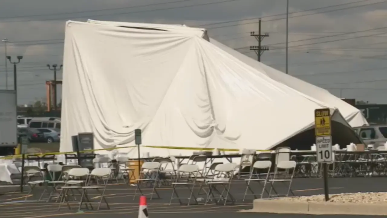 Tent collapse in suburban Chicago injures 26 people, 5 seriously