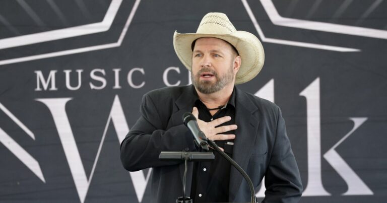 Garth Brooks Explains Why He Keeps His Songs on the Radio When They Play.jpg