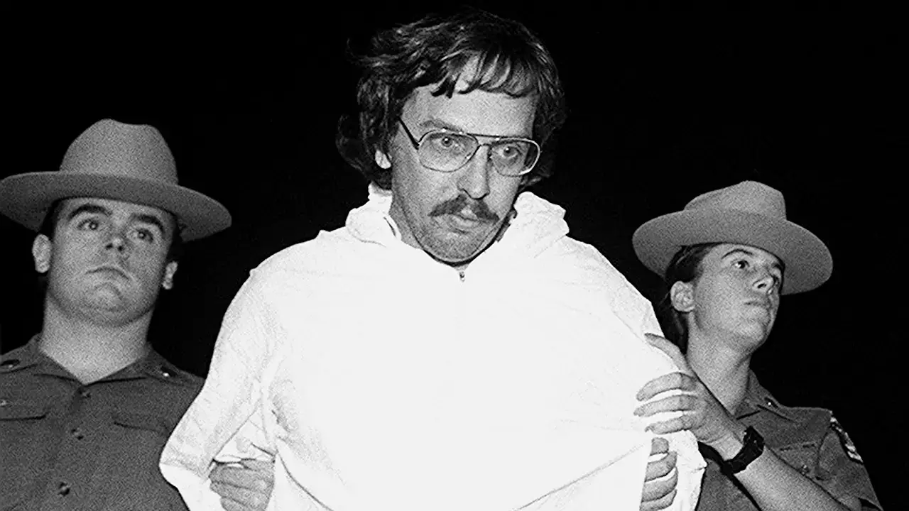 New York serial killer Joel Rifkin may still hold answers to cold cases, doc says: ‘He’s playing a game’