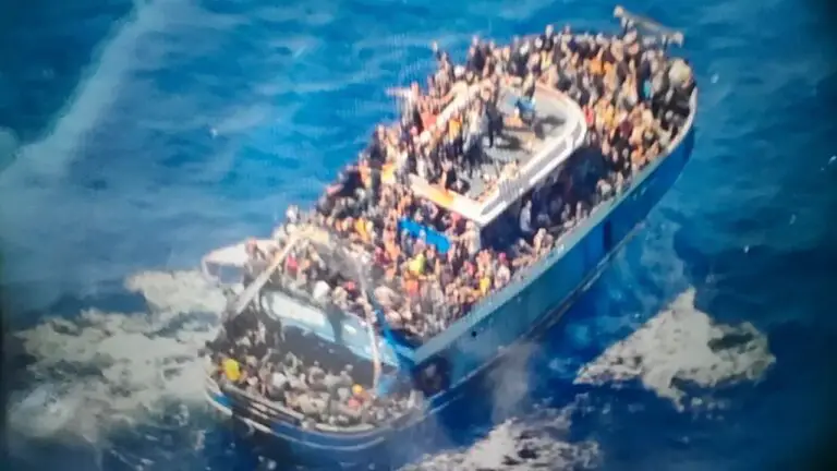 Greece ferry.jpg