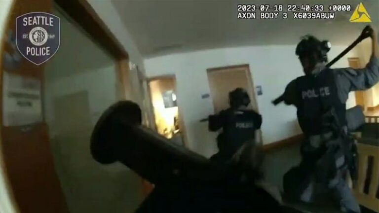 Seattle SWAT bodycam 2.jpg