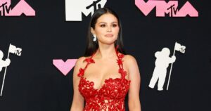 Selena Gomez Vows Never to Be a ‘Meme’ After Viral VMAs Reactions