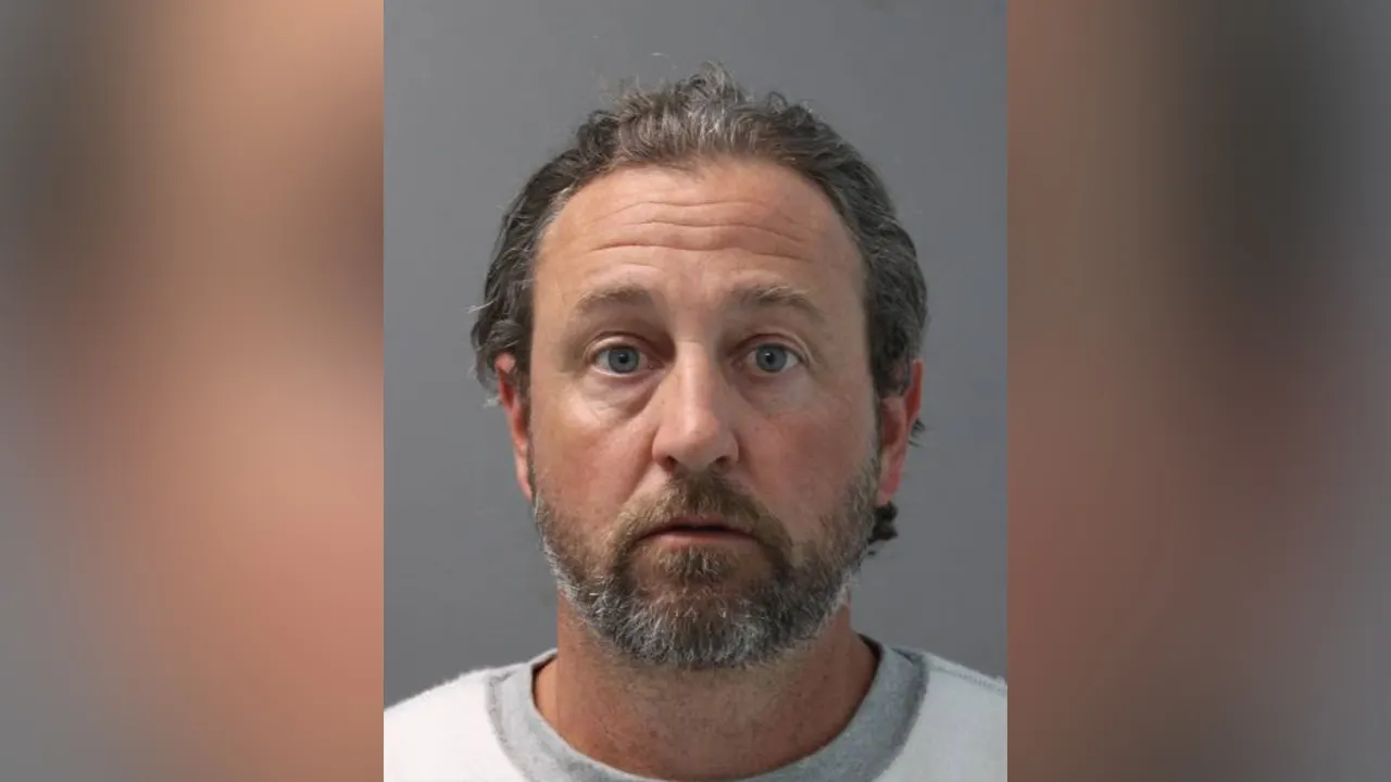 New York teacher must surrender teaching license after pleading guilty to having sex with student