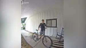 California Handymen Chase Down Thief, Recover Stolen Bicycle