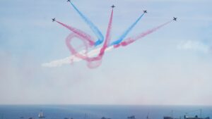 UK weather: Brits rejoice as summer finally returns with temperatures set to hit 25C & ‘wall-to-wall’ sunshine expected