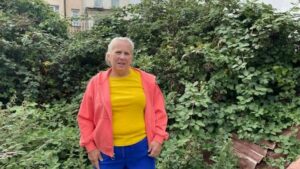 I’ve lived next to a bramble jungle for 14 years – it’s turned into a dumping ground… no one wants to help