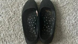 My daughter was forced to wear school shoes that were too small because hers weren’t allowed – now she’s in agony