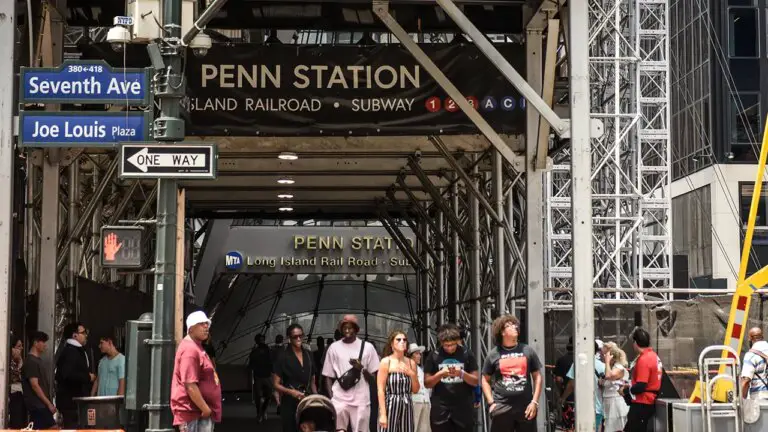 penn station new york city.jpg