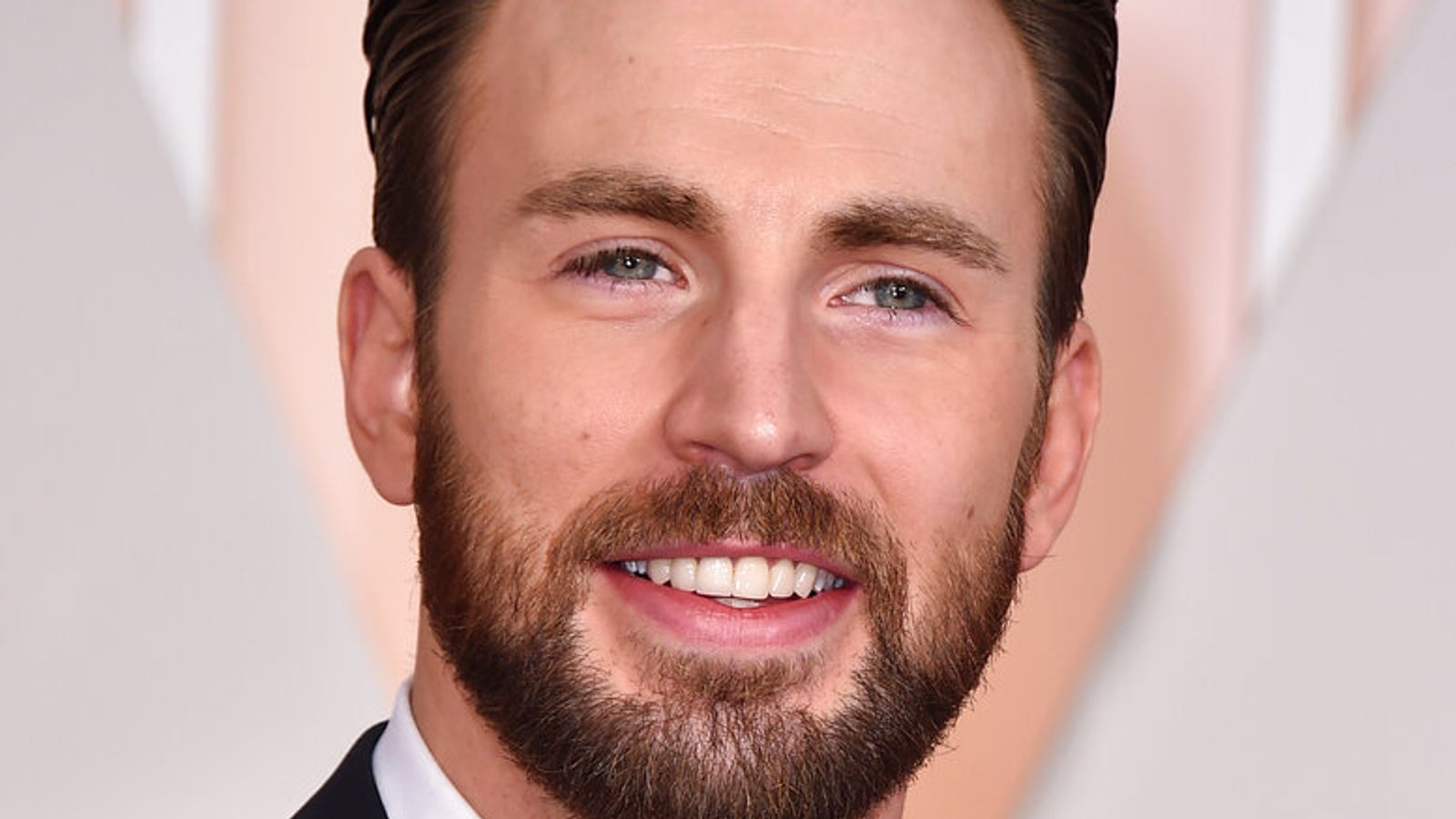 Captain America star Chris Evans marries actress Alba Baptista in at-home ceremony | Ents & Arts News