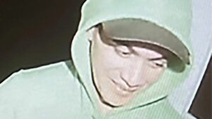 Danelo Cavalcante: Escaped killer now armed after stealing rifle from garage, US police say | US News