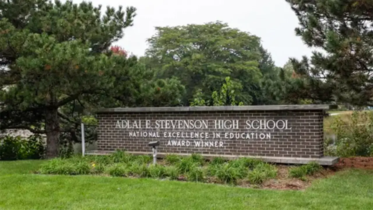 Illinois high school student arrested for bringing airsoft gun to campus