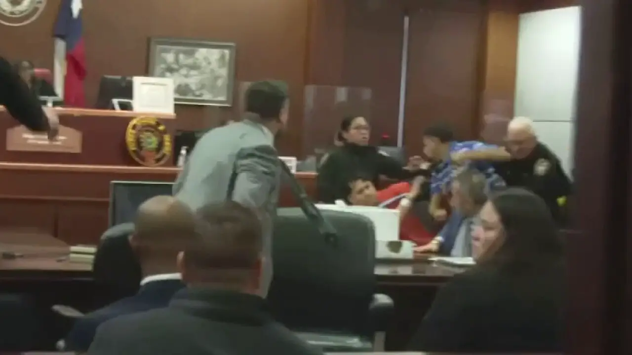 Texas Courtroom Erupts in Brawl During Murder Trial