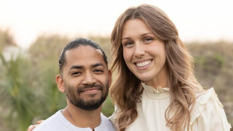 Mario Fernandez Shanna Gardner Fernandez at Bridegan memorial.jpg