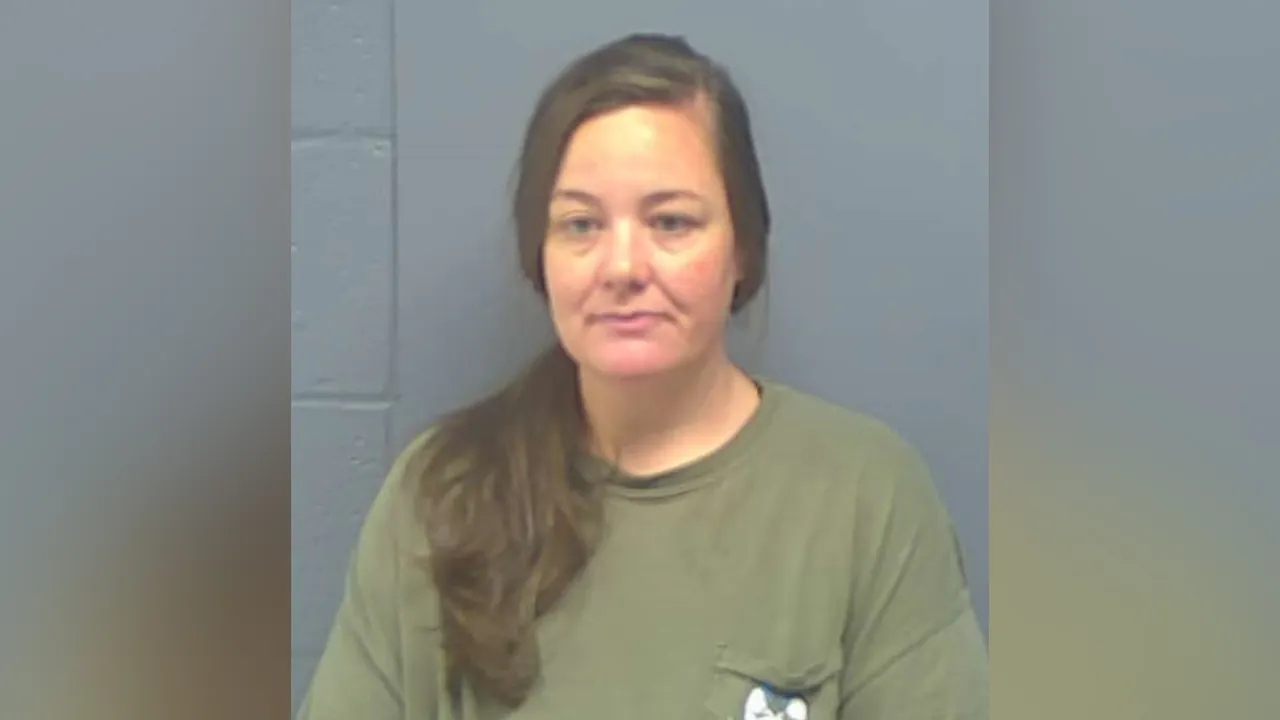 Former Louisiana teacher who allegedly gave birth to student’s baby faces rape, other charges: authorities