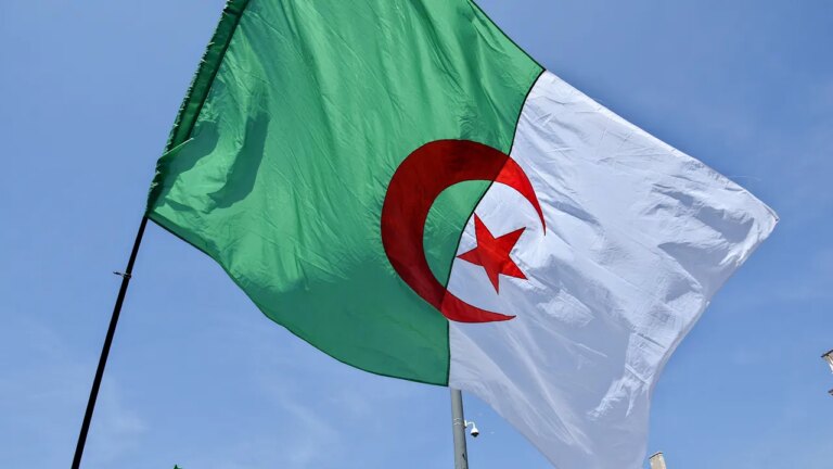 algerian flag.jpg