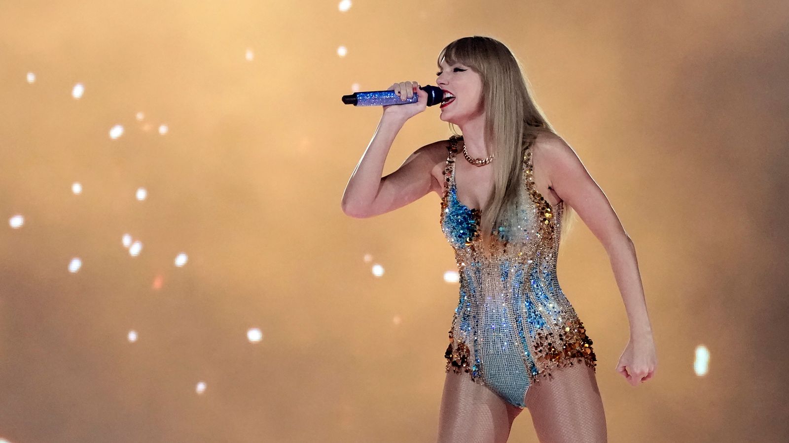 Taylor Swift’s Record-Breaking Concert Film Pre-release Profit